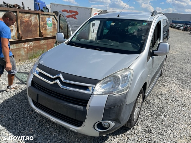 Dezmembrez Citroen Berlingo 1.6 HDI - 5