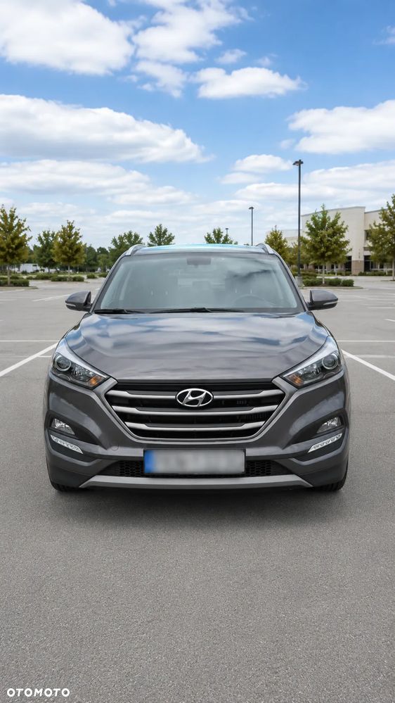 Hyundai Tucson 2.0 CRDI BlueDrive Style 2WD - 2