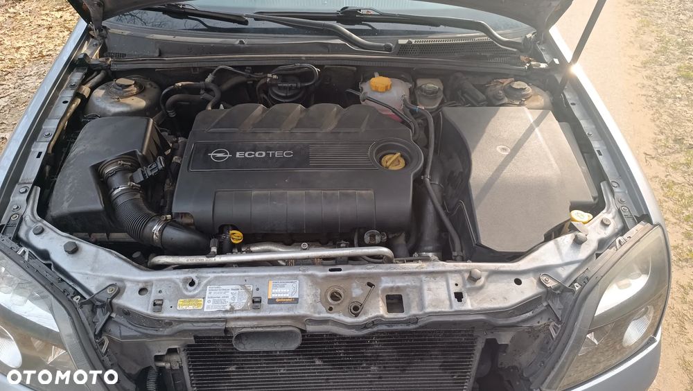 Opel Vectra 1.9 CDTI Sport / GTS - 22