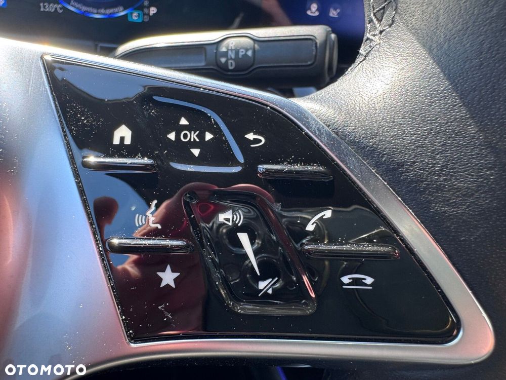 Mercedes-Benz EQA - 27