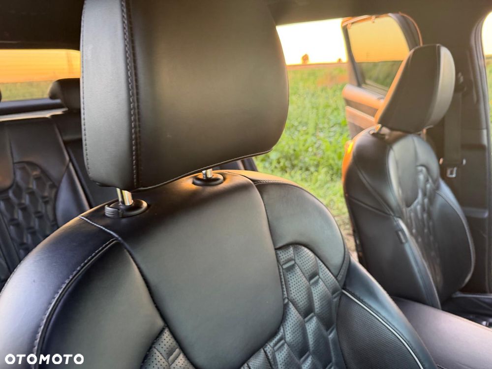 Kia Sorento - 11