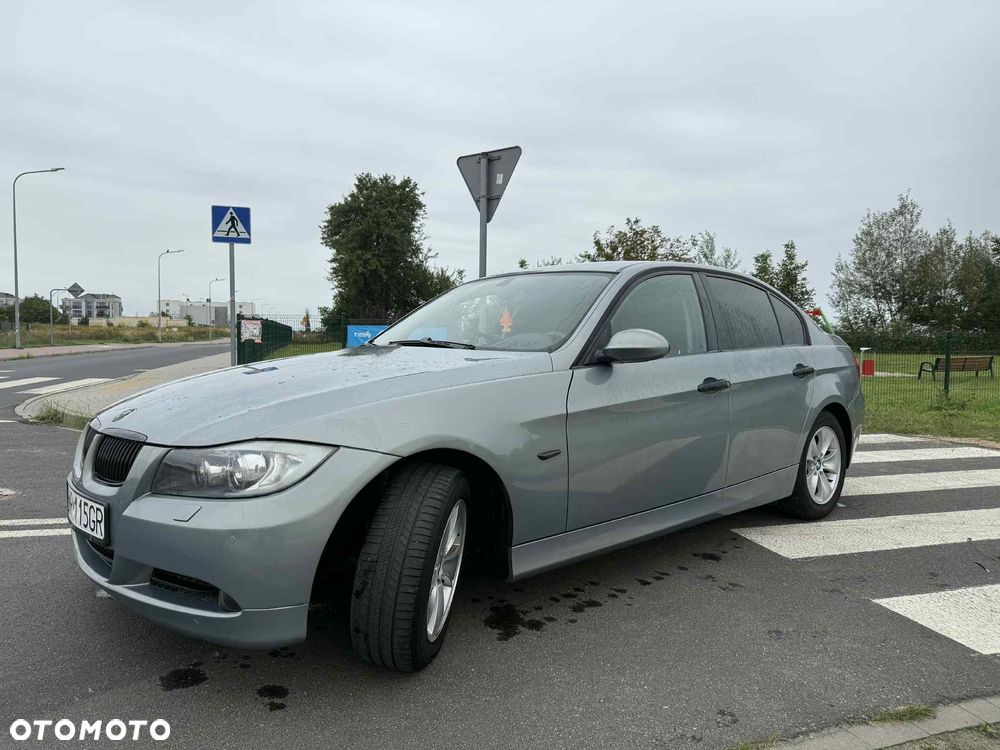 BMW Seria 3 320i - 14