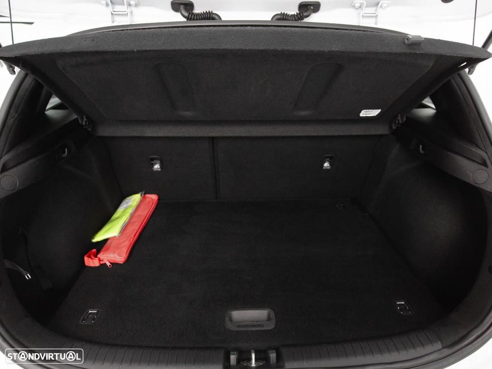 Kia Ceed 1.0 T-GDI Urban - 12