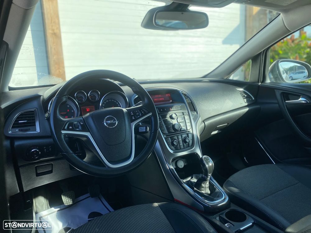 Opel Astra Sports Tourer 1.7 CDTi Cosmo - 26