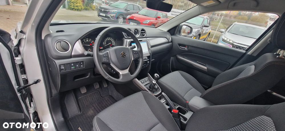 Suzuki Vitara 1.4 Boosterjet mHEV Premium Plus 2WD - 12