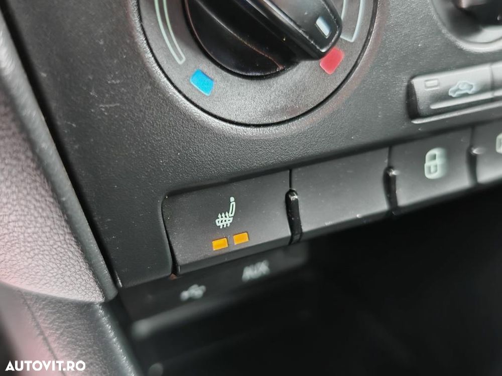 Skoda RAPID 1.4 TDI (Green tec) DSG Ambition - 15