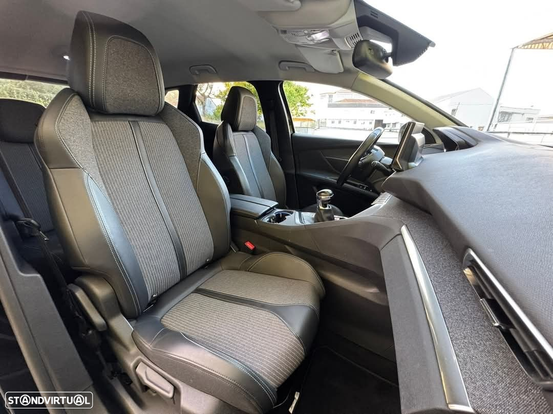 Peugeot 3008 1.5 BlueHDi Allure - 26