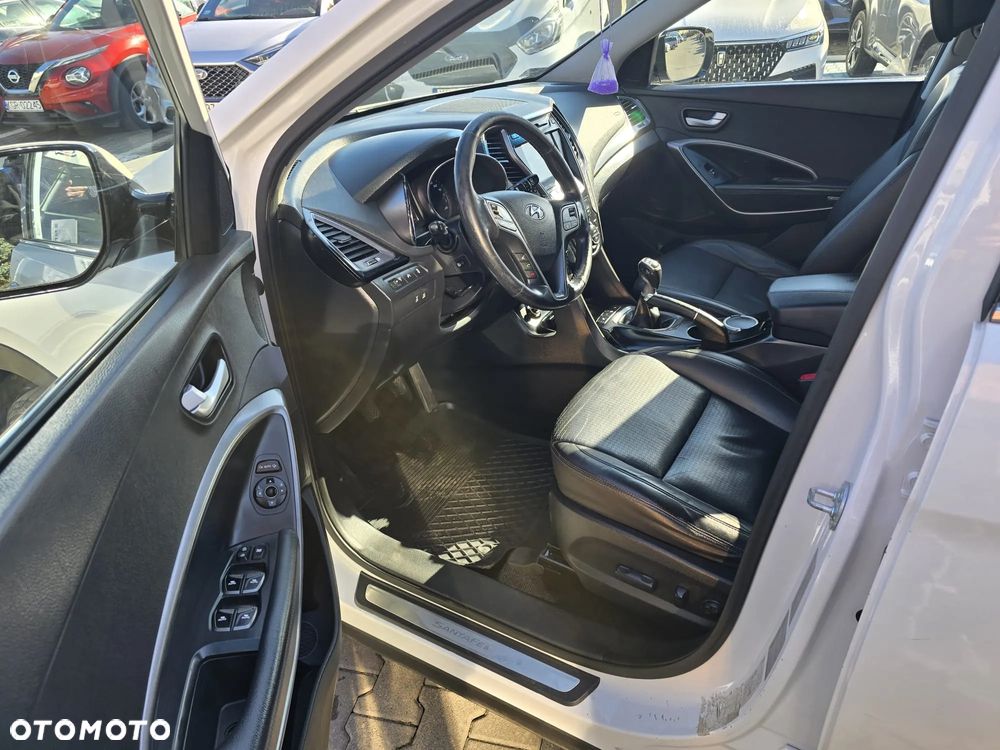 Hyundai Santa Fe 2.0 CRDI Platinium 7os - 12
