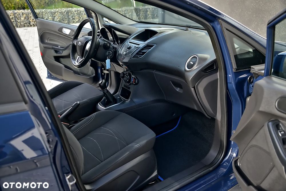 Ford Fiesta 1.25 Ambiente - 29