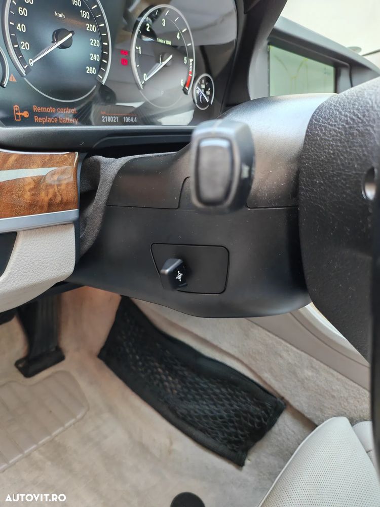 BMW Seria 5 535d xDrive Aut. Luxury Line - 30