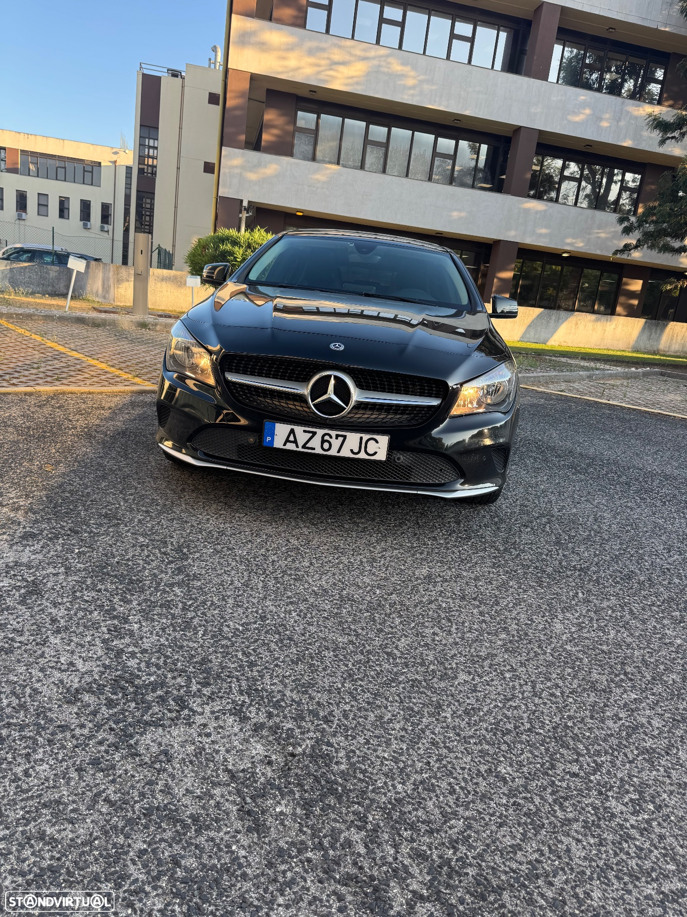 Mercedes-Benz CLA 180 d Shooting Brake - 2