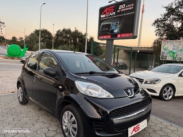 Peugeot 107 1.0 Active - 1