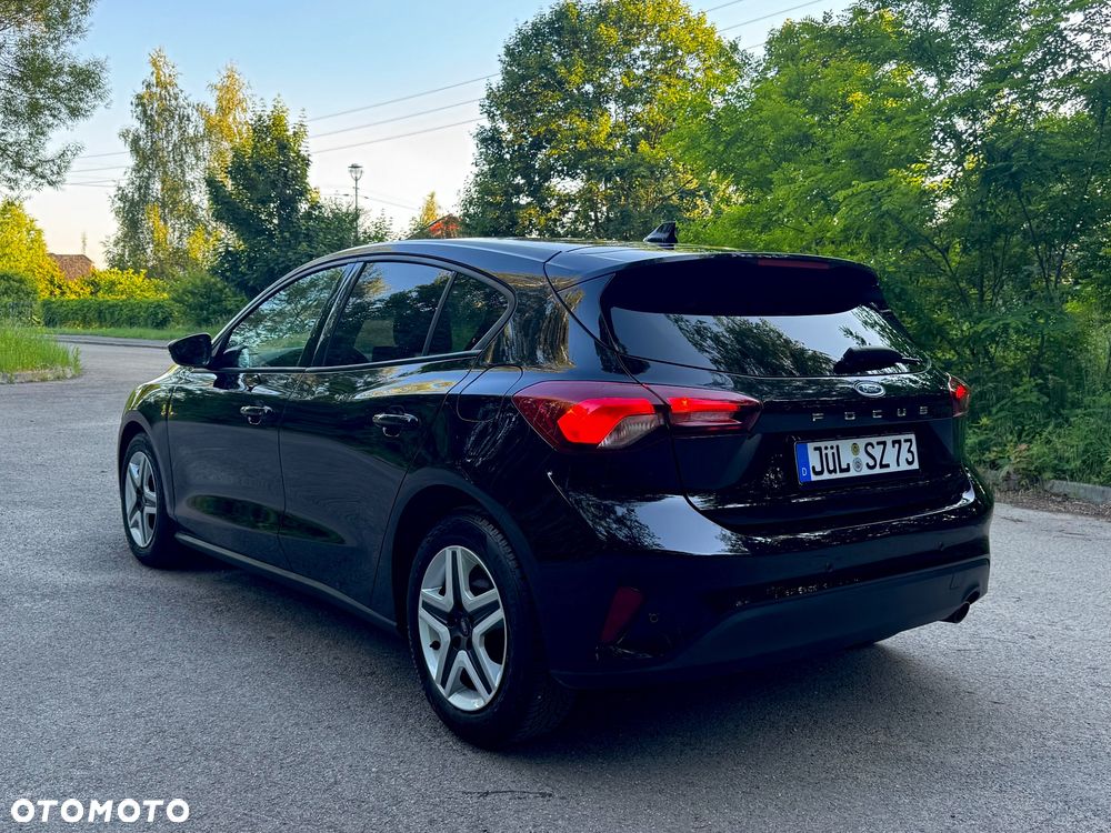 Ford Focus - 6