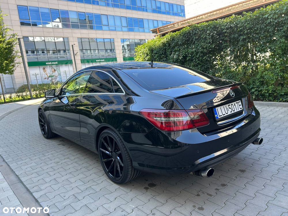 Mercedes-Benz Klasa E - 3