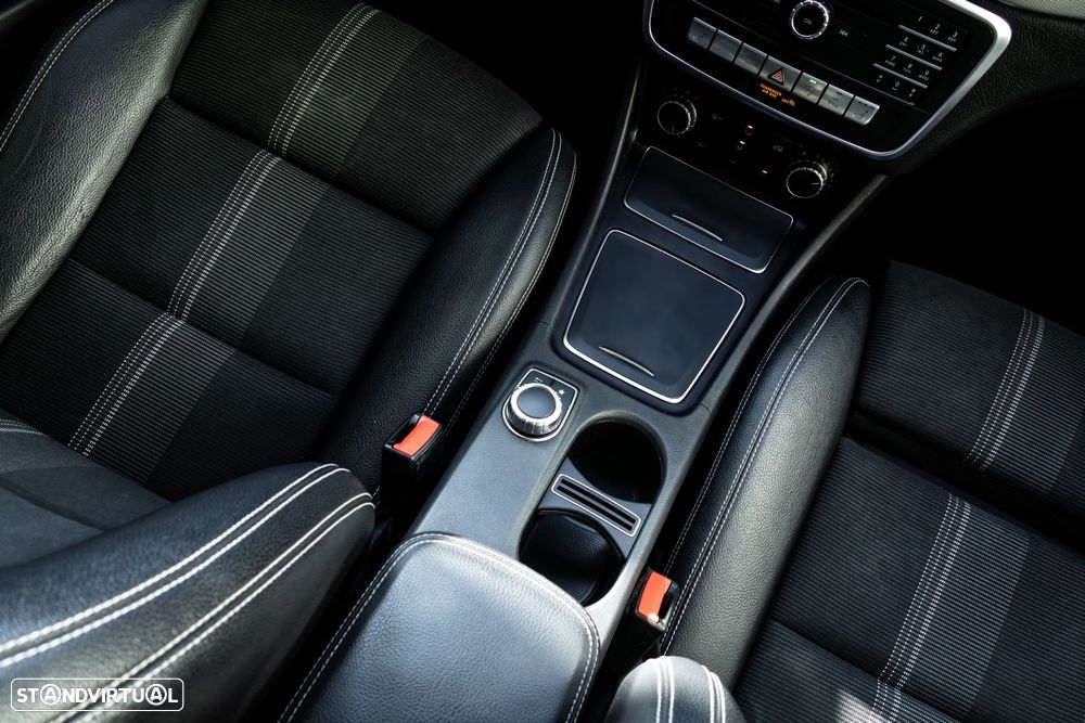Mercedes-Benz CLA 200 - 24