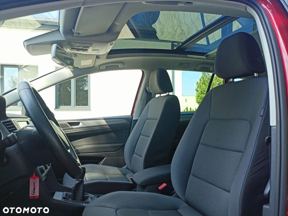 Volkswagen Golf Sportsvan - 22