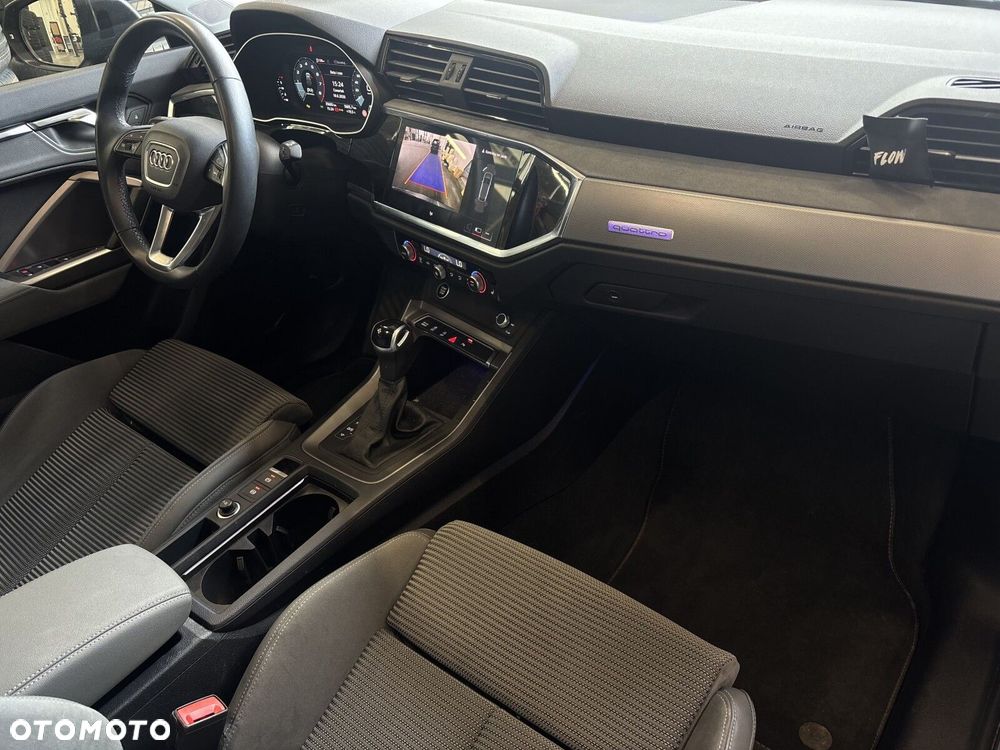 Audi Q3 Sportback 40 TFSI Quattro S-Line S tronic - 23