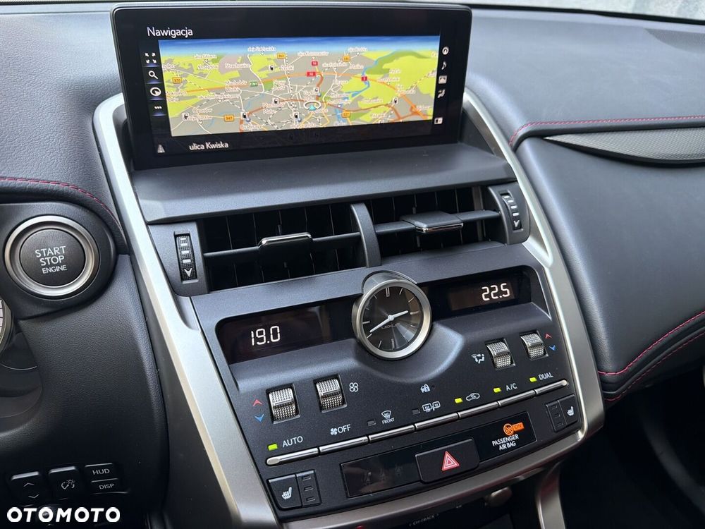 Lexus NX 300 GPF F Sport AWD - 20