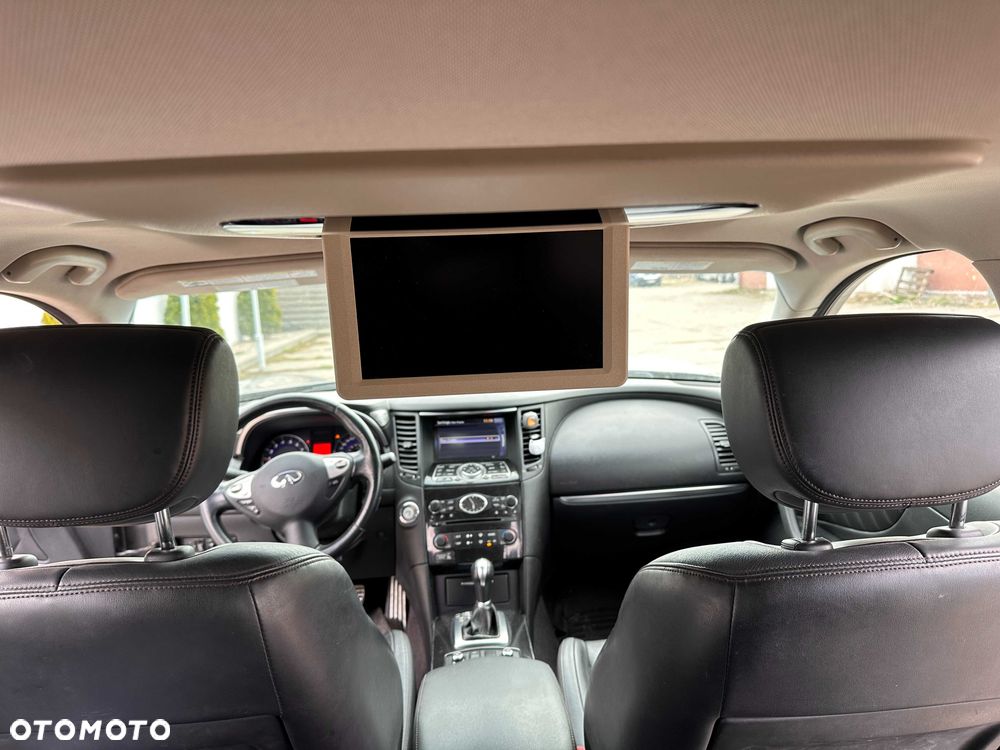 Infiniti FX - 7