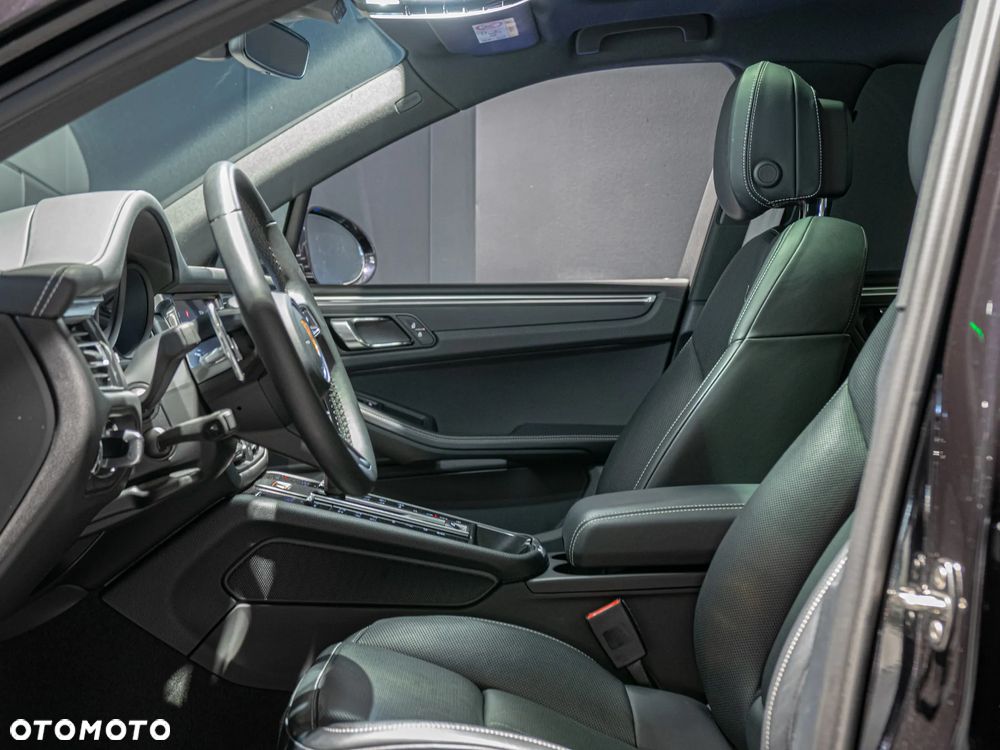 Porsche Macan Standard - 16