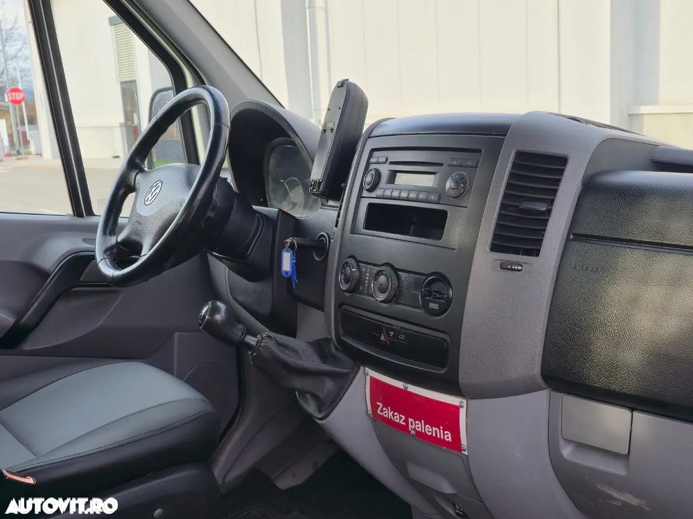 Volkswagen Crafter - 10