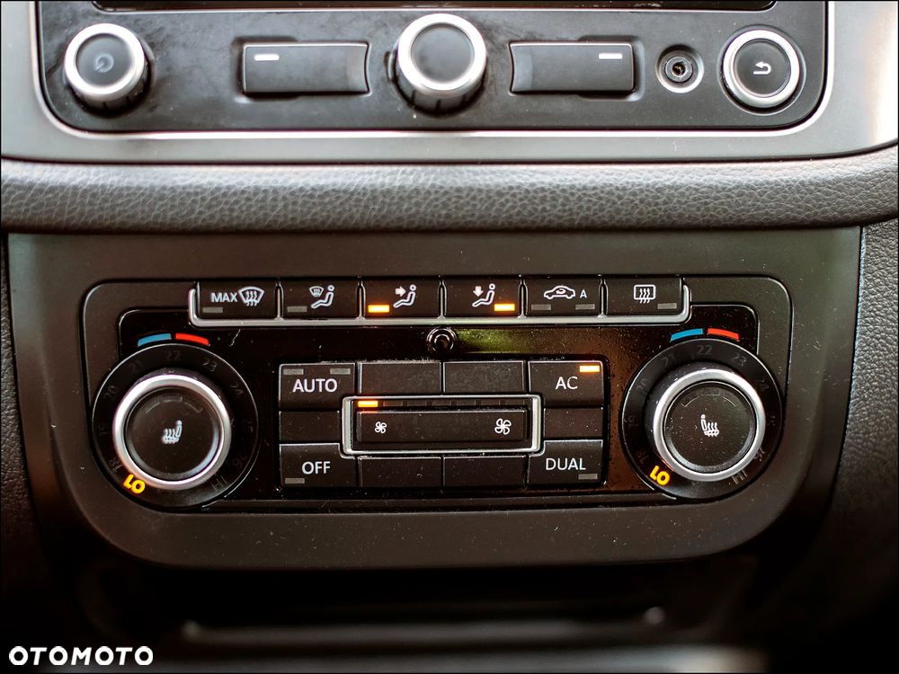 Volkswagen Tiguan - 29