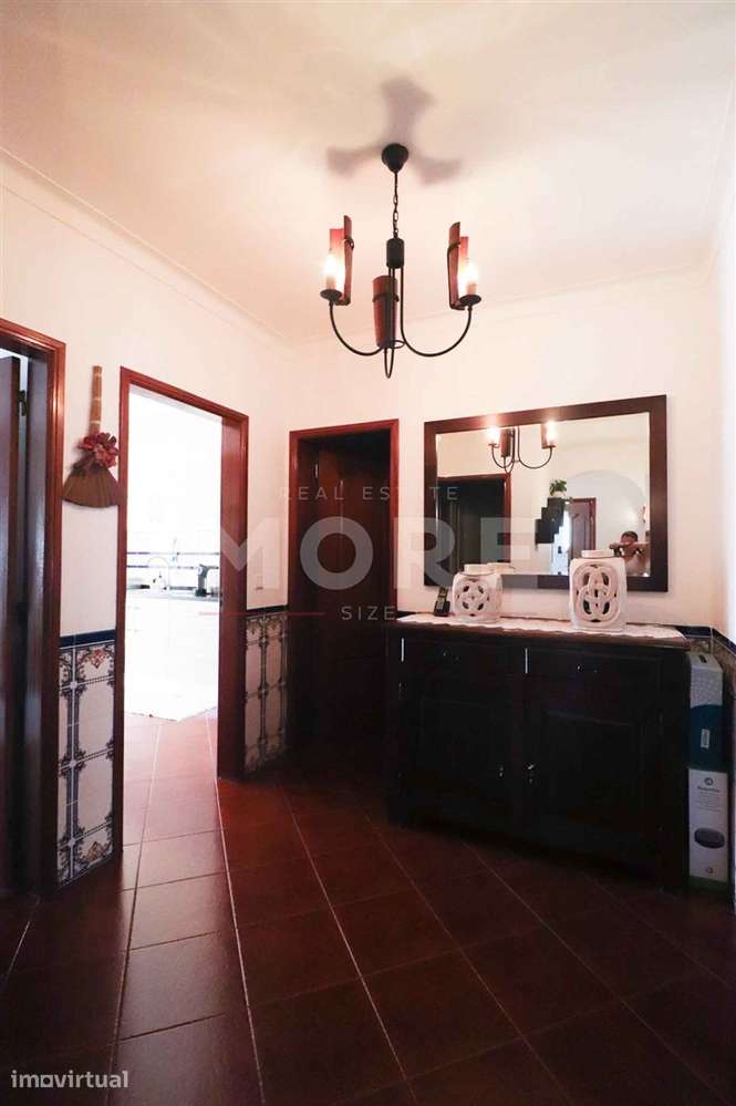 Moradia com quintal e garagem- Bairro do Bacelo - Évora - Grande imagem: 4/25