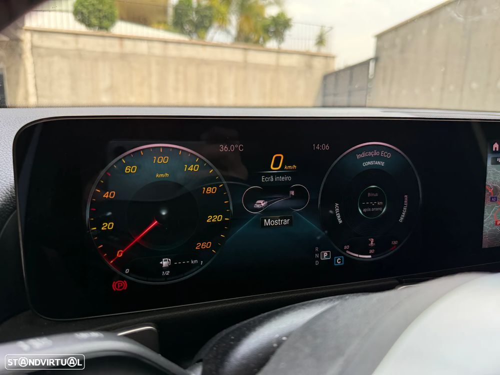 Mercedes-Benz GLB 180 d AMG Line - 19