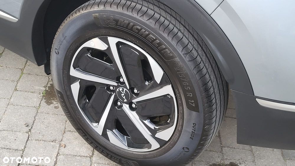 Kia Sportage 1.6T-GDI 2WD Vision - 25