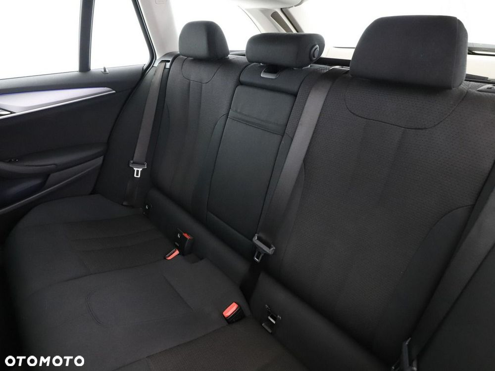 BMW Seria 5 520d - 18