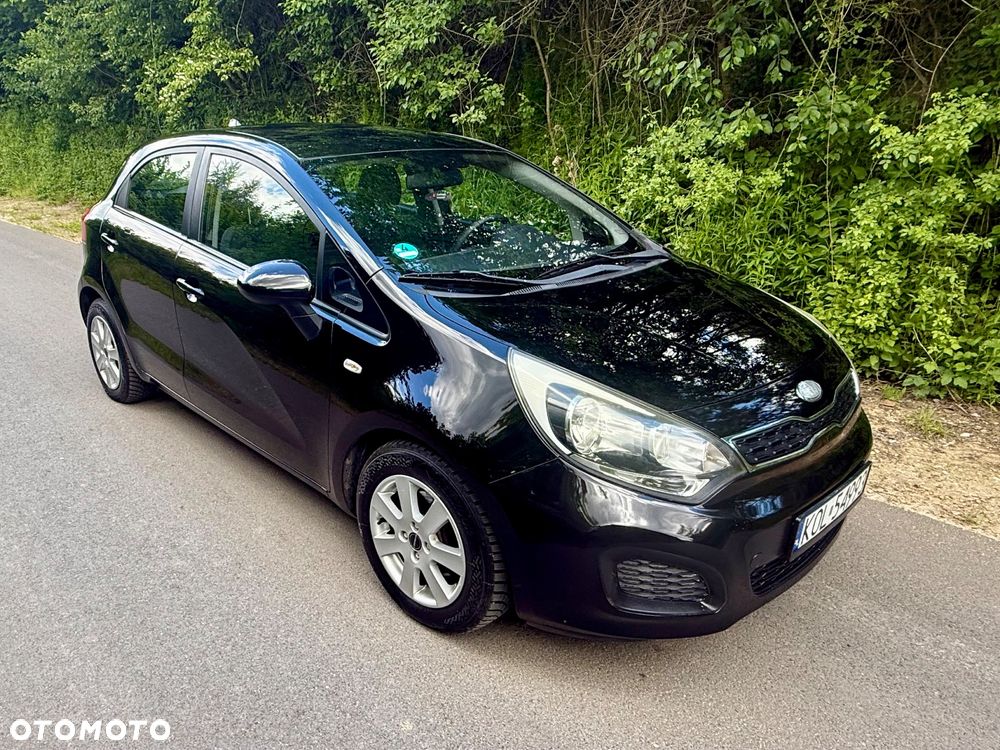 Kia Rio 1.4 Dream Team Edition - 10