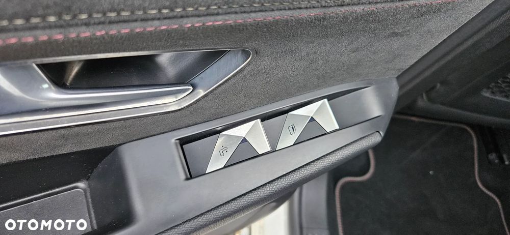 DS Automobiles DS 7 Crossback ver-1-5-bluehdi-performance-line - 34