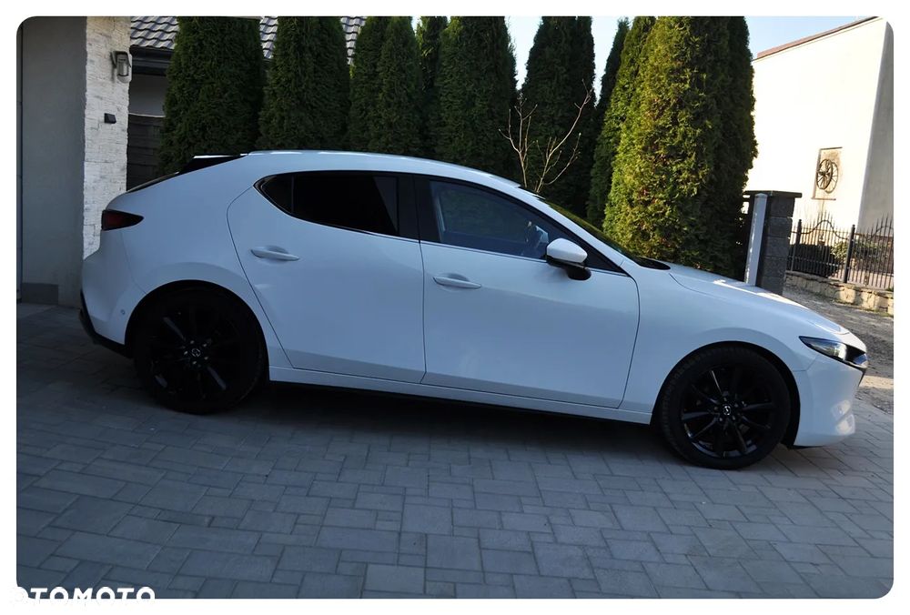 Mazda 3 2.0 mHEV AWD Hikari - 13