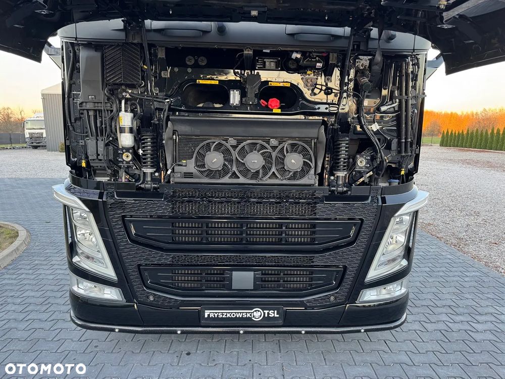 Volvo FH 500 / ACC /  KLIMA POSTOJOWA /RETARDER / NAVIGACJA / Z NIEMIEC - 14