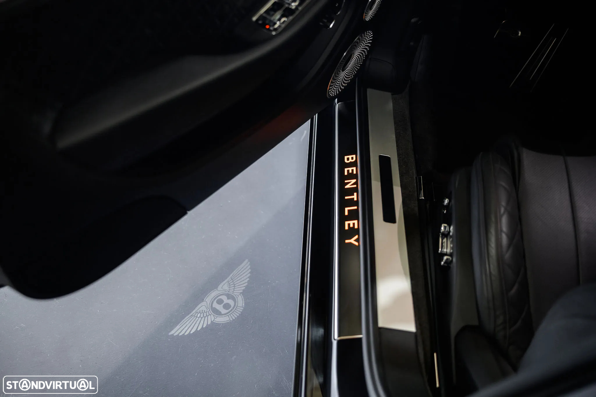 Bentley Continental GT V8 Mulliner - 13