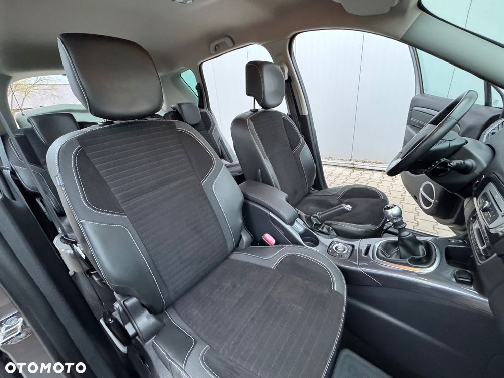 Renault Scenic Energy TCe 130 S&S Bose Edition - 8