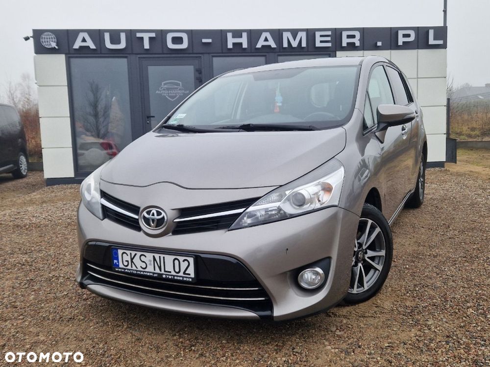 Toyota Verso 1.6 D-4D Premium - 1