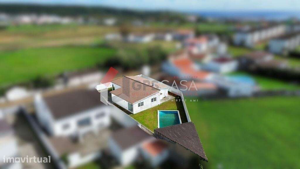 Moradia T3 com piscina em Santa Cruz - Grande imagem: 2/30
