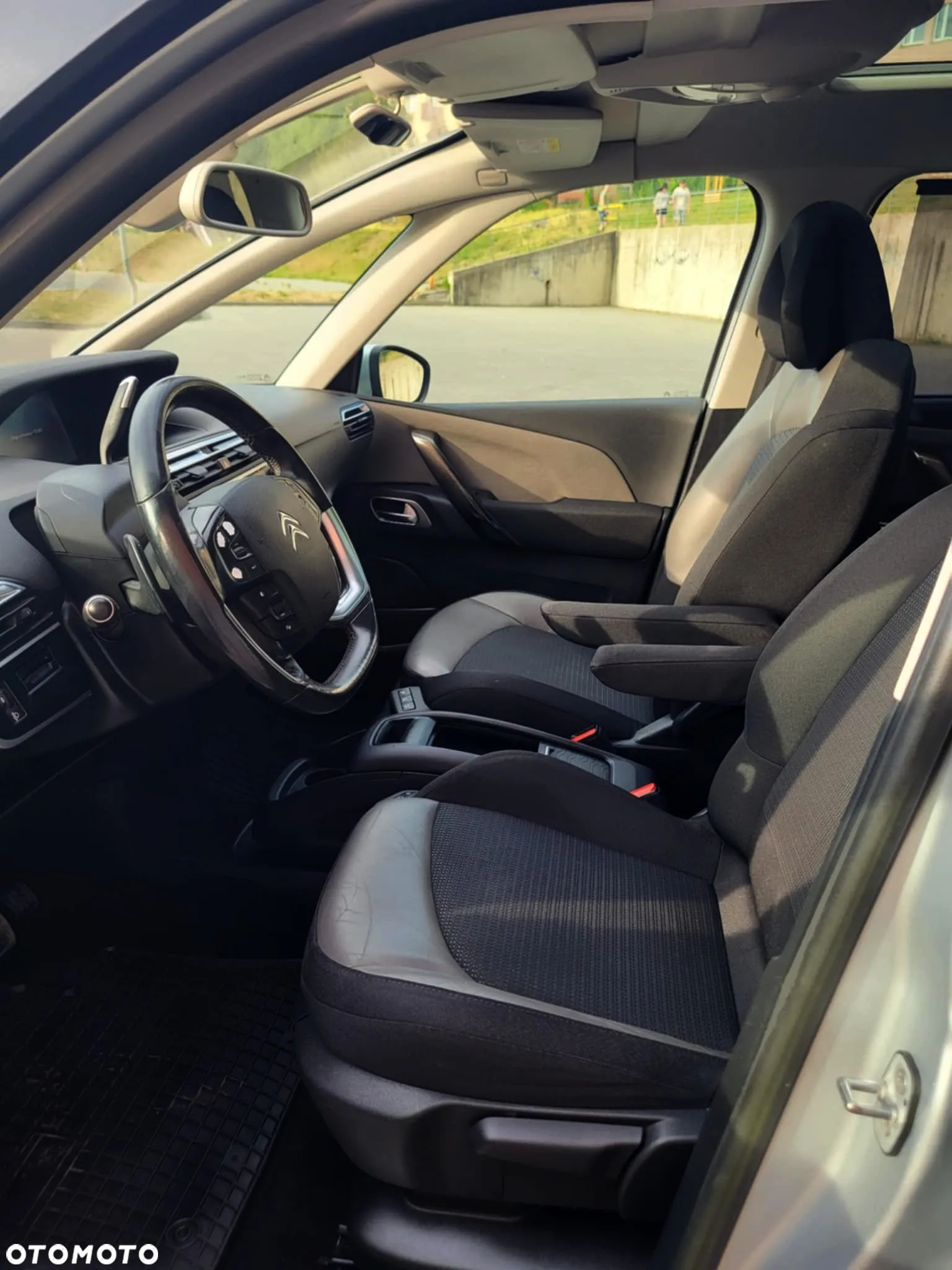 Citroën C4 Grand Picasso 2.0 BlueHDi Exclusive - 9