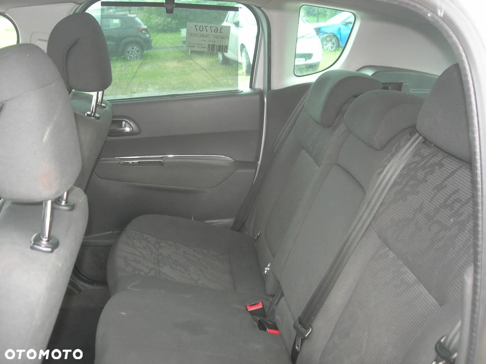 Peugeot 3008 HDi FAP 115 Active - 17