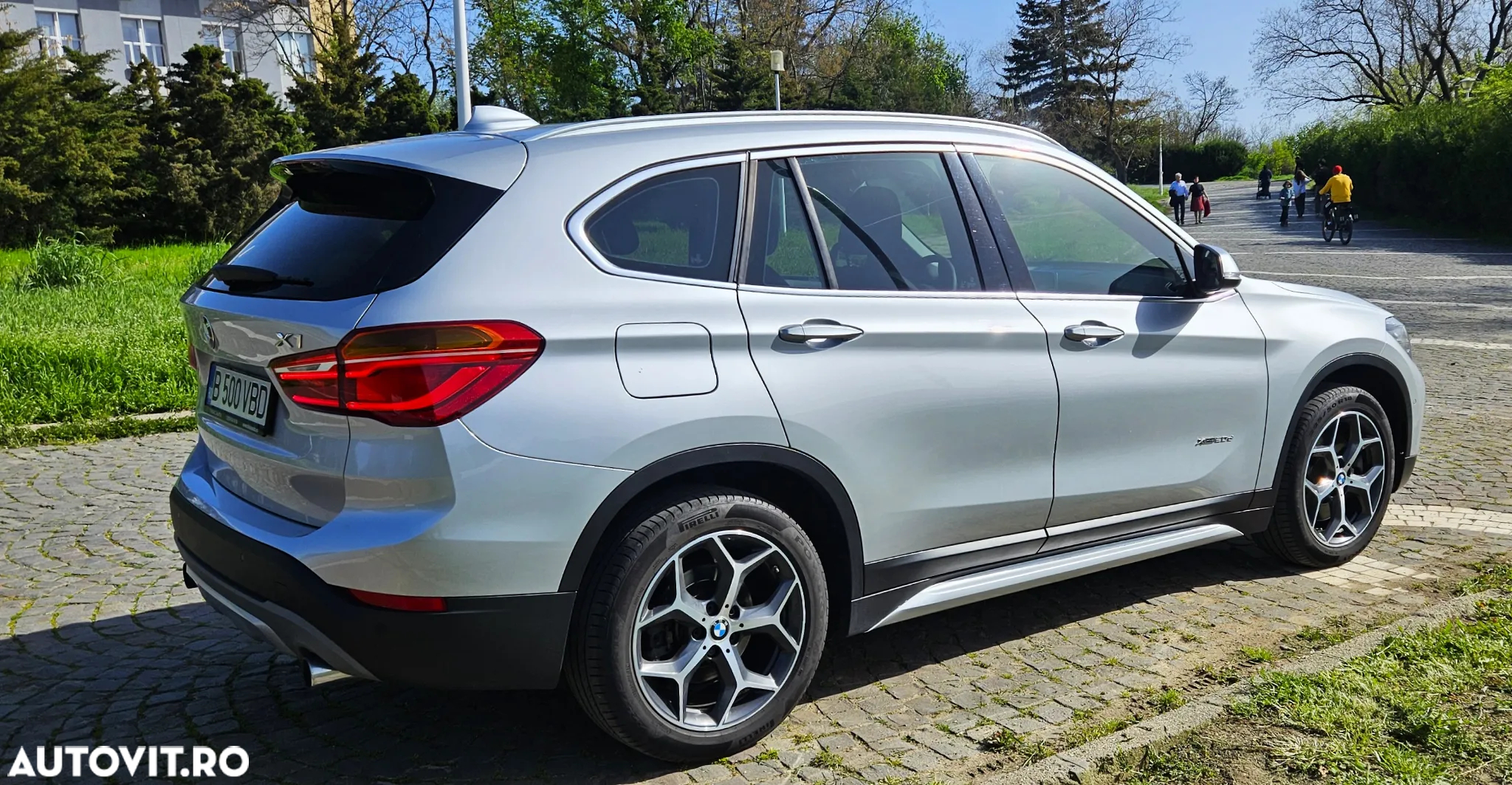 BMW X1 - 8