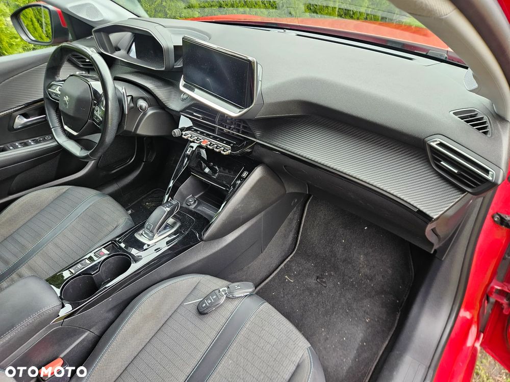 Peugeot 208 1.2 PureTech Allure S&S EAT8 - 10