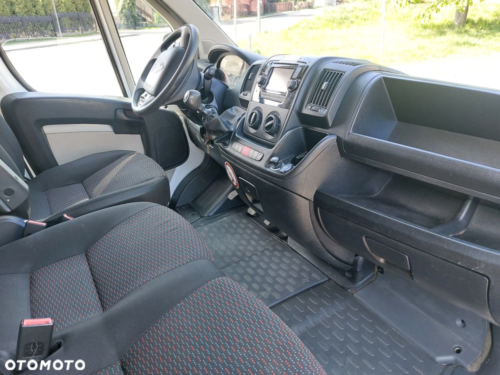 Citroën jumper - 12