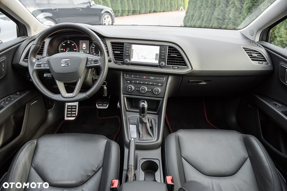 Seat Leon Sportstourer 2.0 TDI Start&Stop 4Drive DSG X-Perience - 30