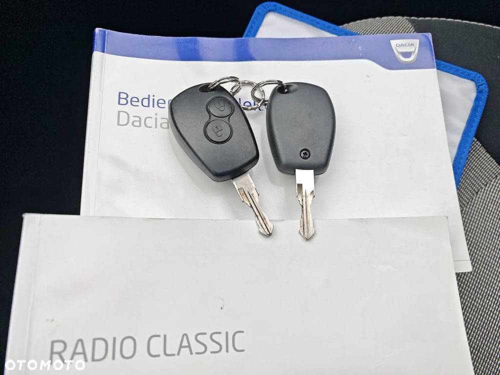 Dacia Duster 1.6 16V 105 4x2 Prestige - 32