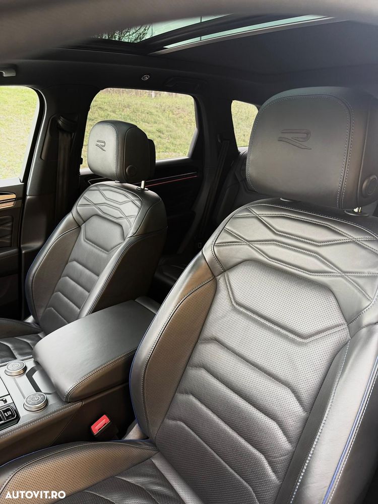 Volkswagen Touareg - 35