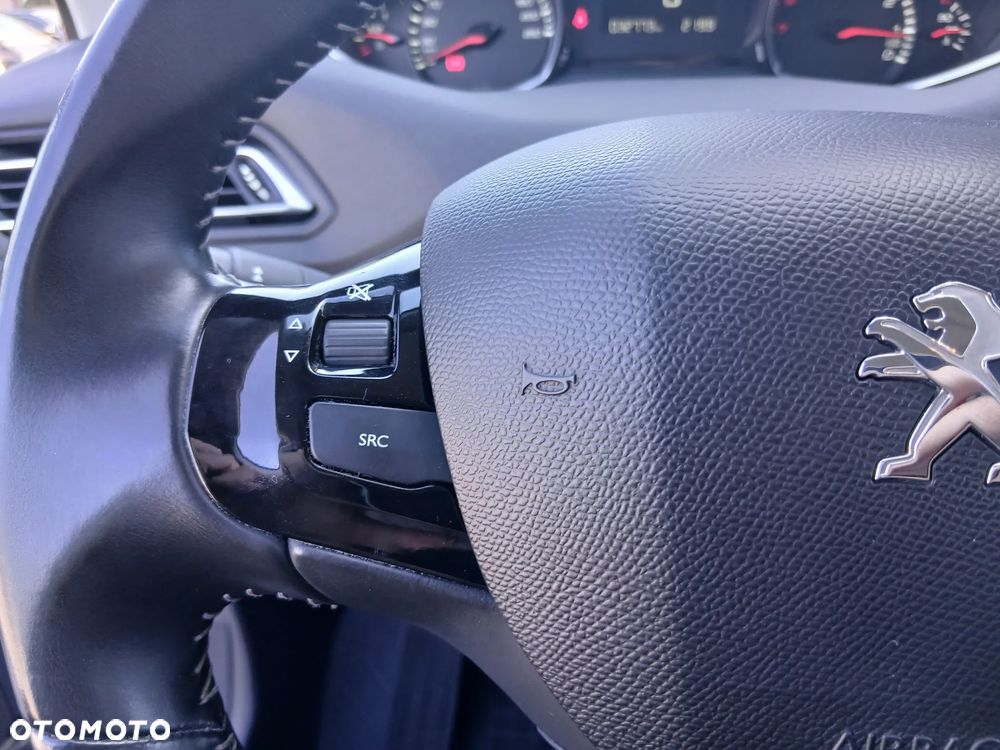 Peugeot 308 1.6 THP Active - 16