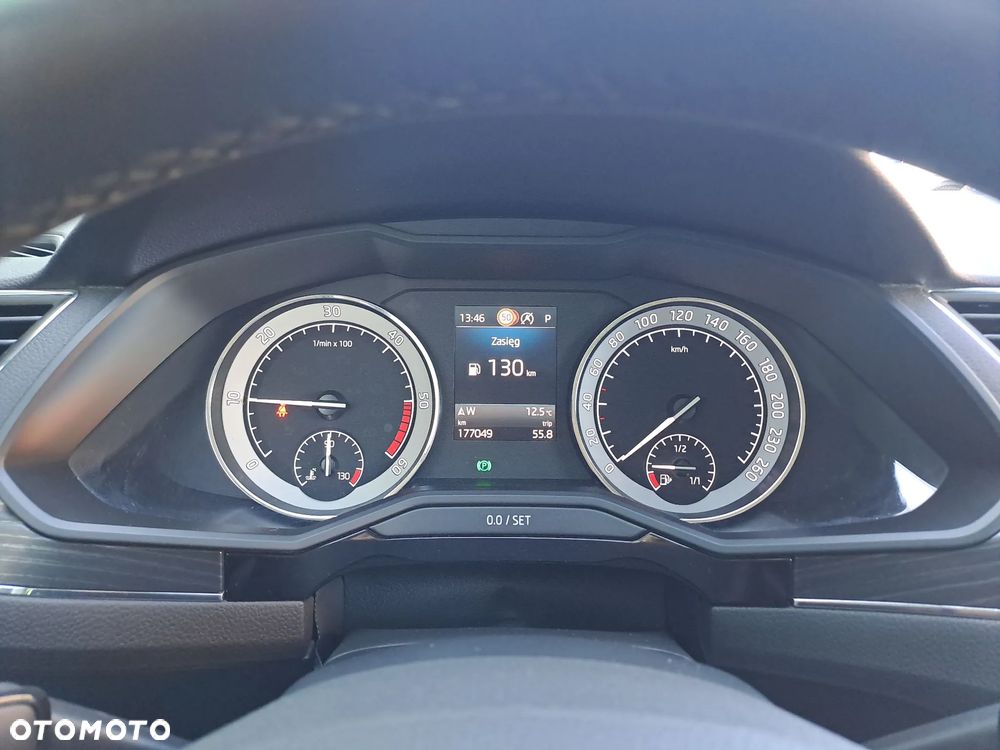 Skoda Superb 2.0 TDI SCR 4x4 Style DSG - 16
