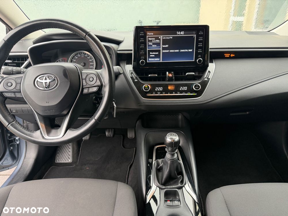 Toyota Corolla 1.5 Comfort - 16