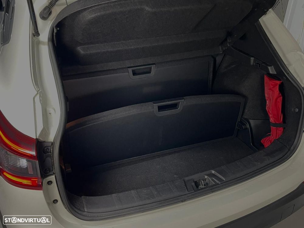 Nissan Qashqai 1.3 DIG-T N-Connecta - 20